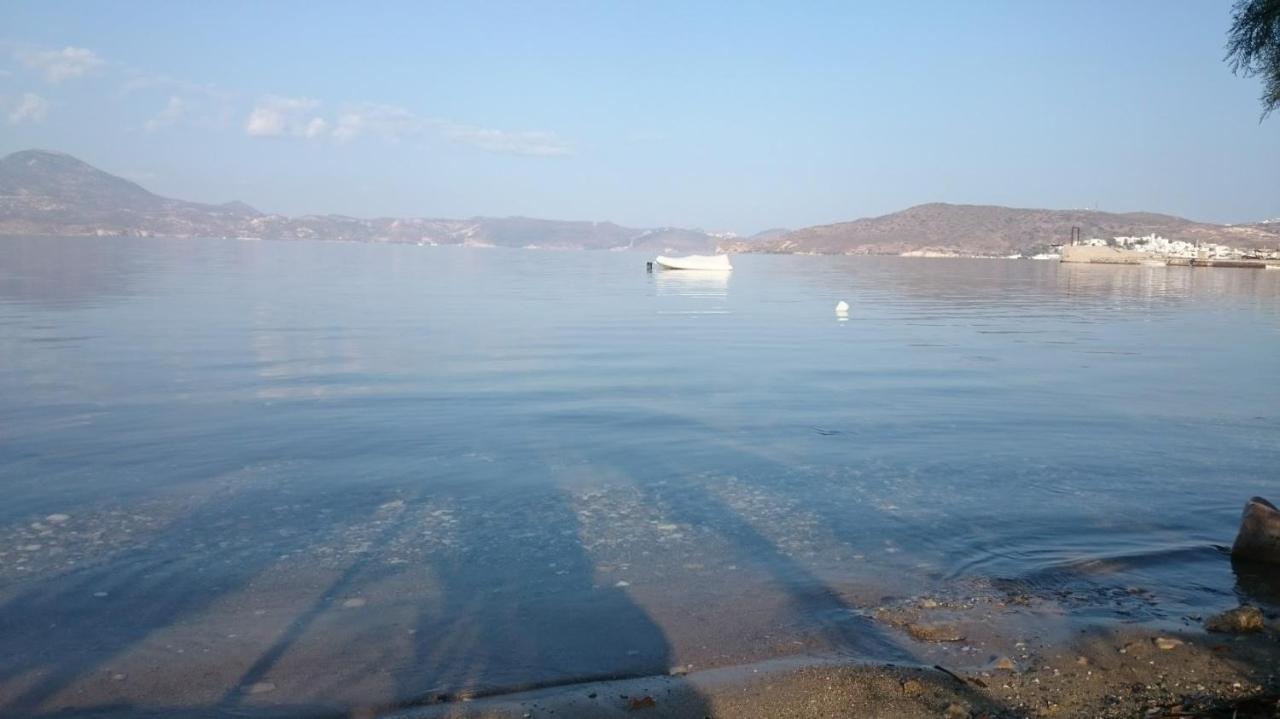 Moustakas Beach Apartments Adamantas  Exterior foto